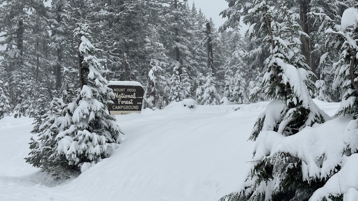 Heavy snow to fall on Northern Oregon Cascades, Upper Hood River Valley -  OPB