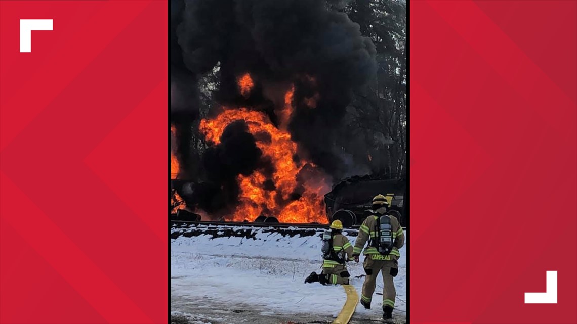 Evacuations ordered after train derails north of Seattle - Vimarsana News