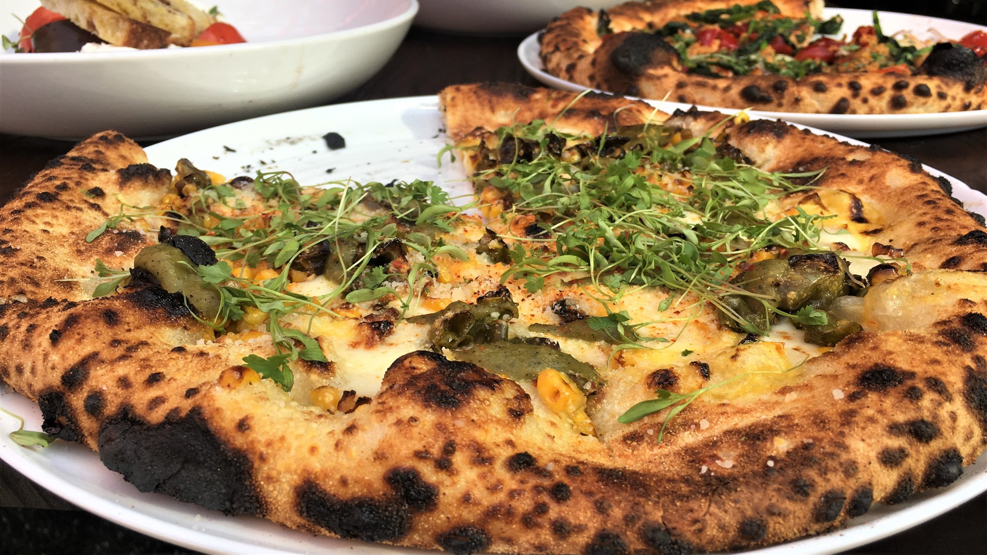 Redmond pizza spot ranks among 50 best in US by Italian company | kgw.com