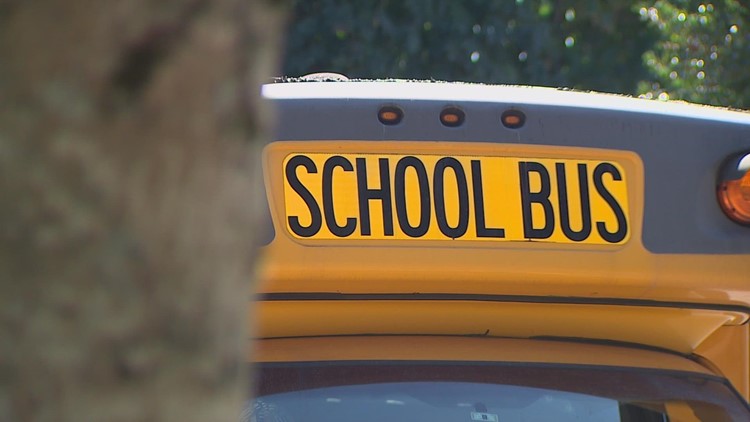 When drivers should stop for a school bus in Washington state