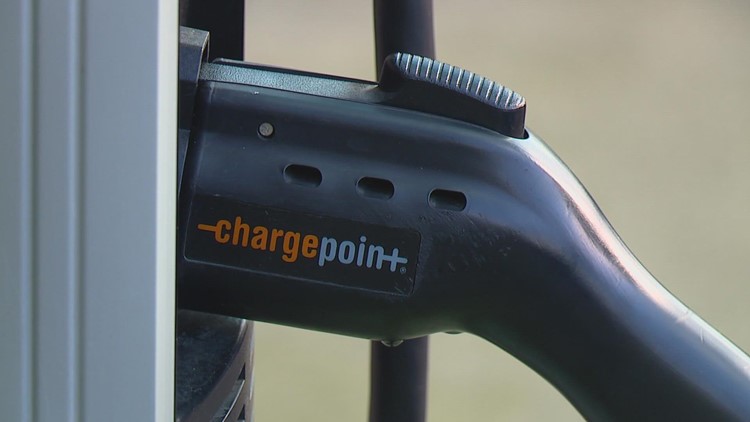 More electric vehicle charging stations are coming to Washington
