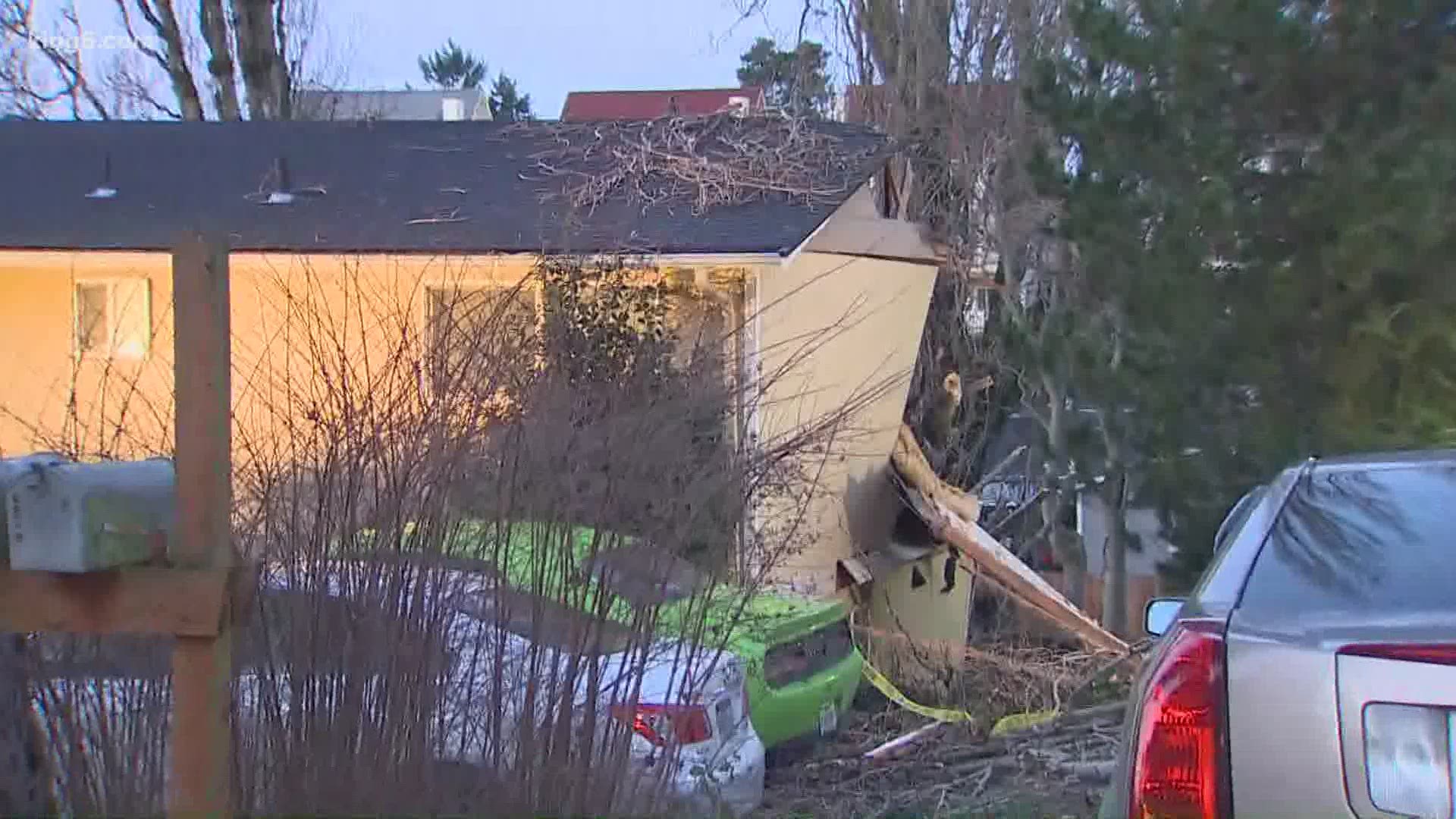 Utility crews across the Puget Sound region are busy Wednesday after an overnight windstorm knocked out power to more than 560,000 people.