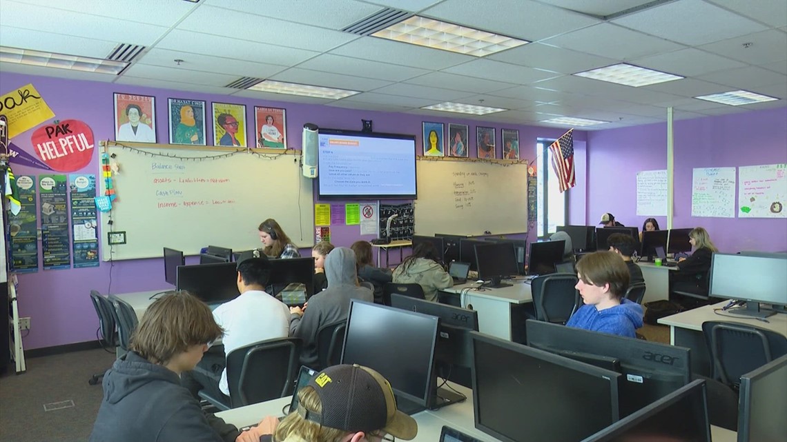 Financial literary may soon be a graduation requirement at all Washington high schools - Vimarsana News