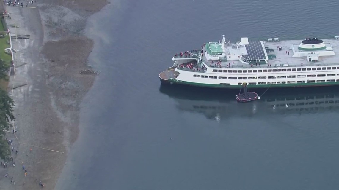 After boat runs aground, renewed calls for newer Washington State Ferry