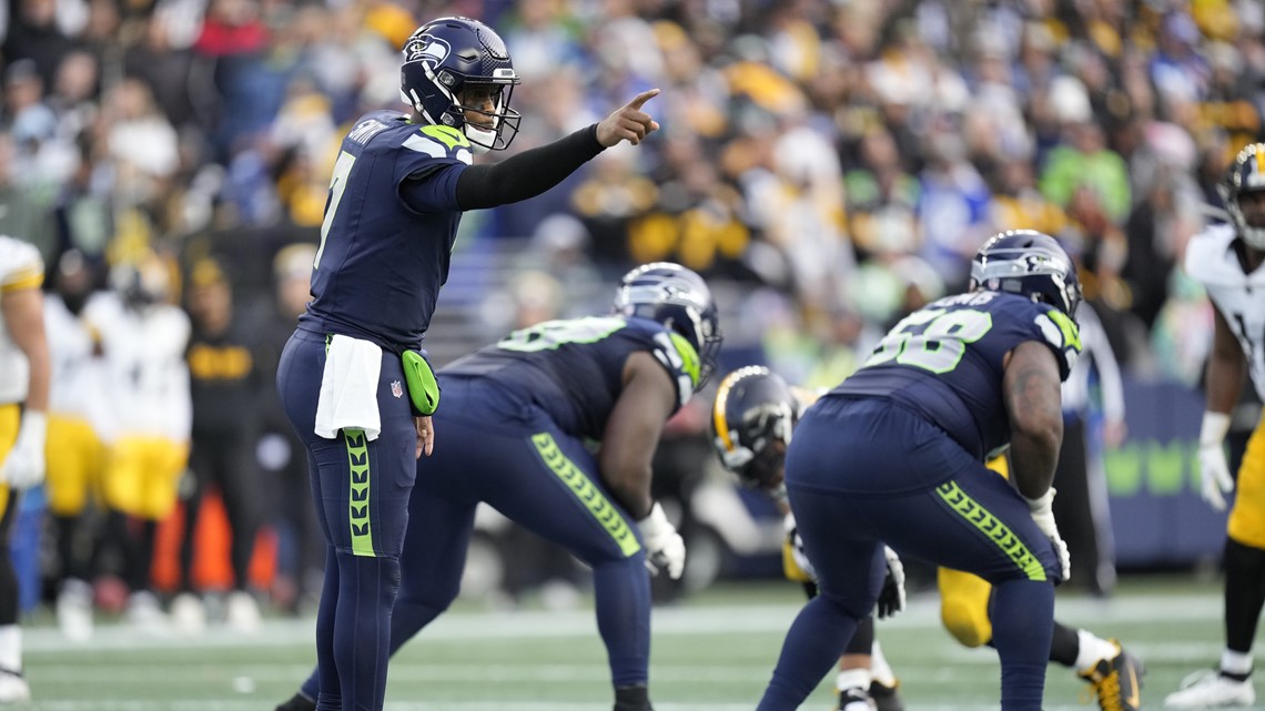 Seahawks need a win and some help to make playoffs while Cardinals try to play spoiler