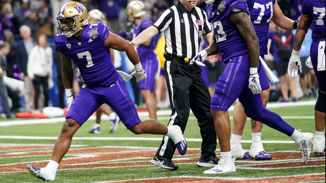 UW in national title Seattle to Houston flights, ticket info