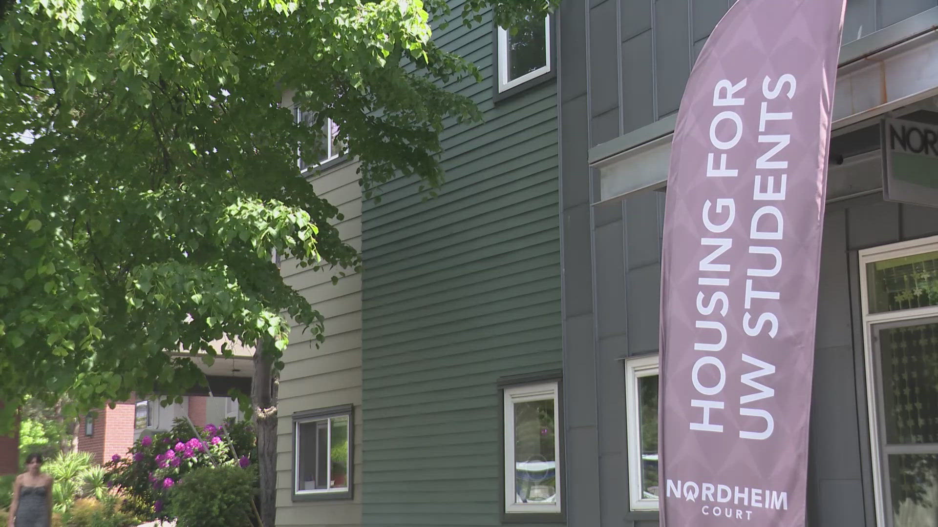Killer remains at large after fatal stabbing of UW student at off ...