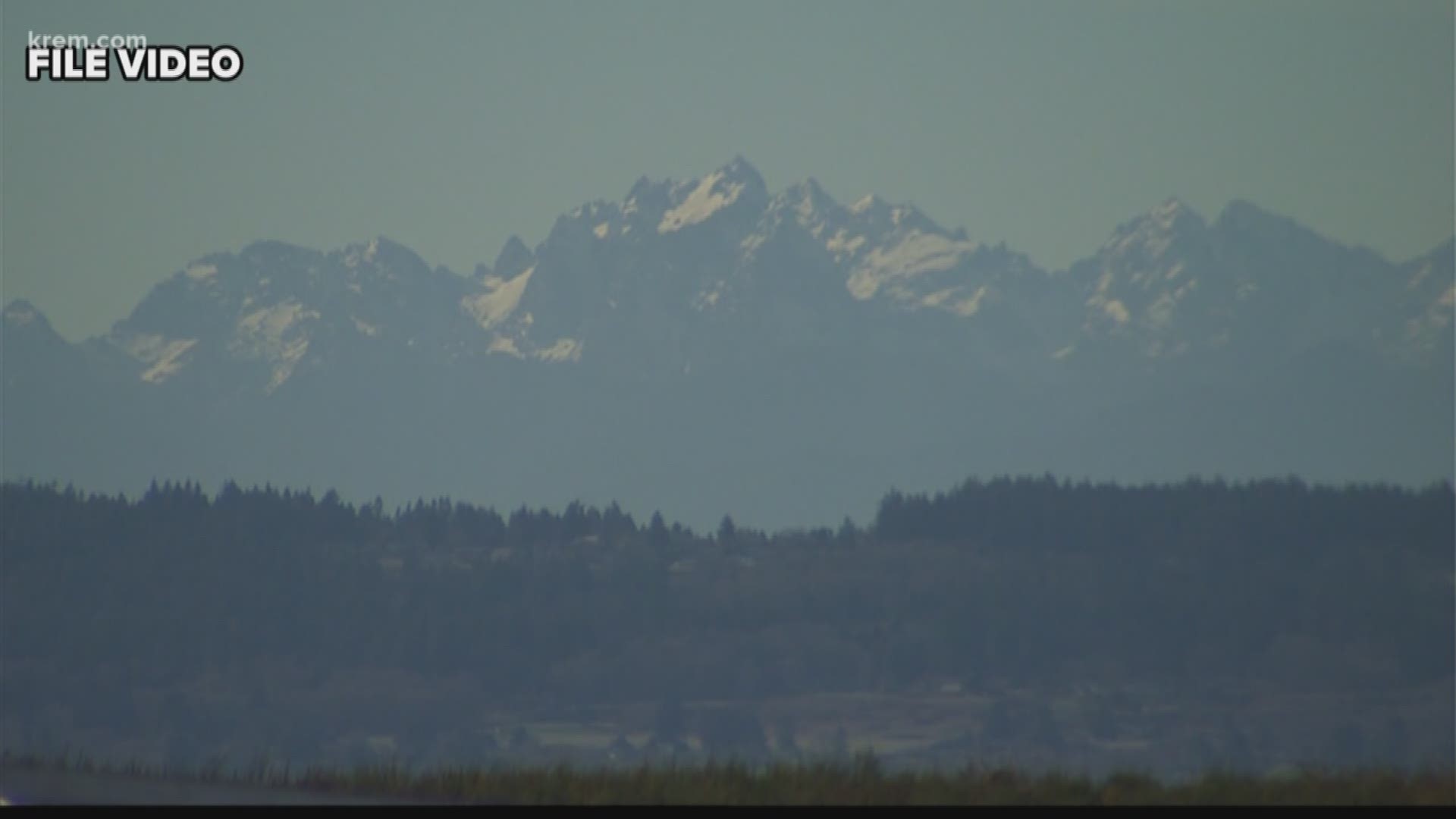 KREM 2 Reporter Alexa Block looks at other times throughout history that US states have tried to split in two after a pair of Washington state lawmakers proposed a new state in Washington.