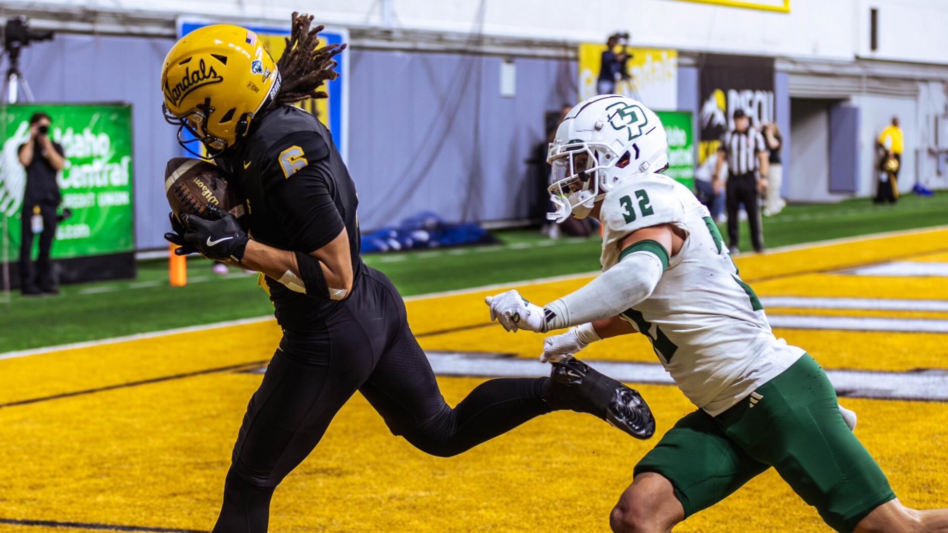 Jordan Dwyer's touchdown catch with 6:11 left proved decisive.