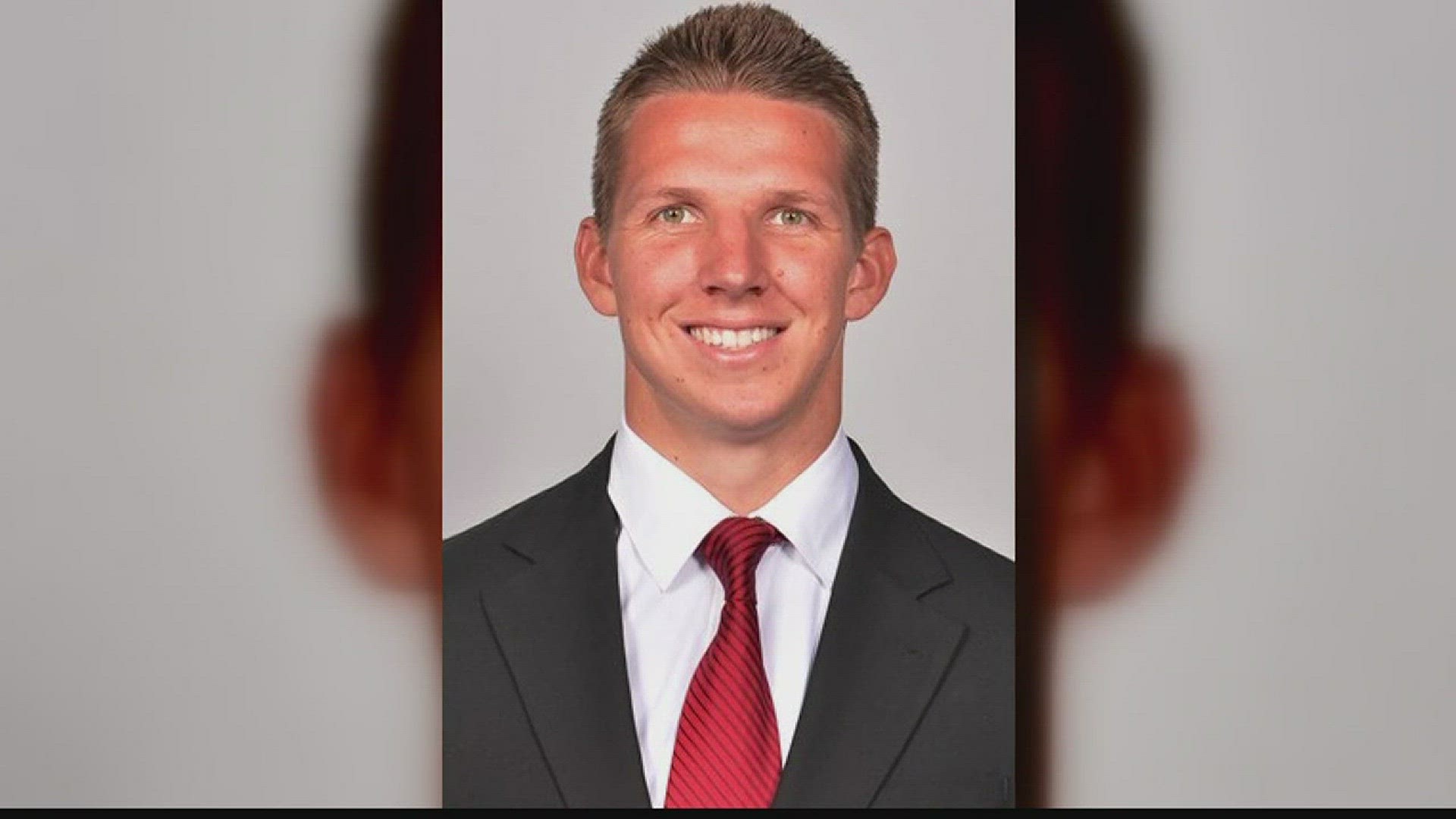 Washington State University Quarterback Tyler Hilinski, 21, was found dead in an apartment in Pullman on Tuesday afternoon of an apparent suicide. The sports world is mourning the loss of a life gone too soon.