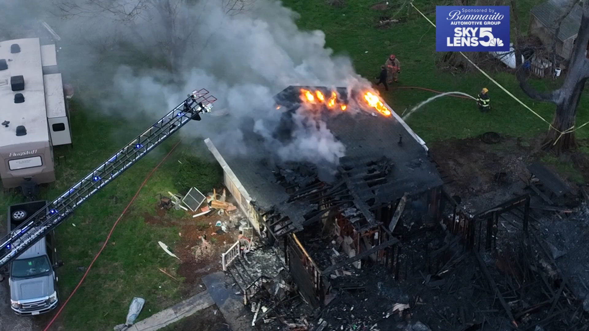 3 dead, 1 injured in Illinois home explosion | kgw.com