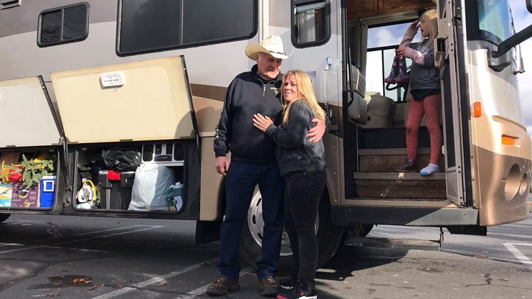 Oregon family gives RV to single mother, children who survived the Camp Fire