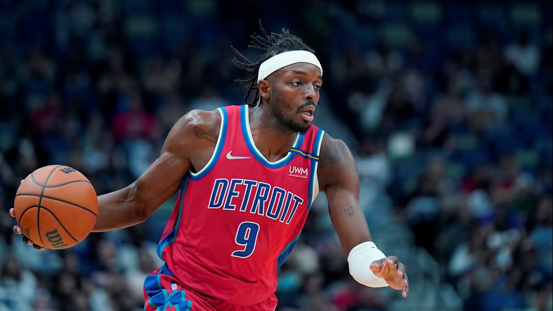 Jerami Grant of the Portland Trail Blazers dribbles the ball